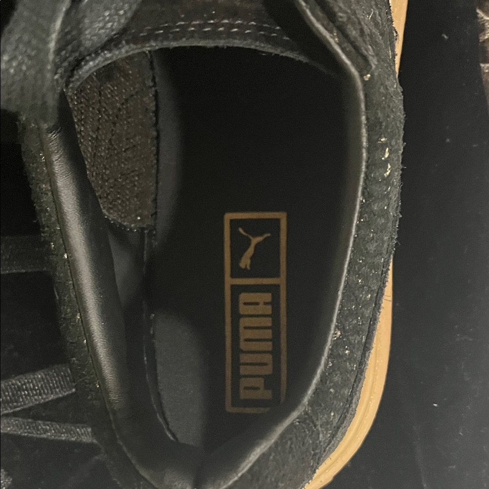 Puma suede Black and gold Sneakers - Picture 5 of 10